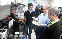 Prof. Chiang Ann-Shyn visits laboratories of the Department of Biomedical Engineering